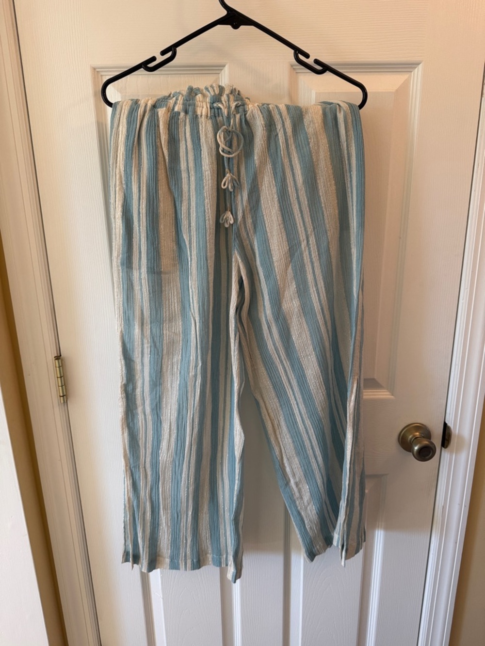 Joie Sylar lagoon Blue and Cream Striped pants